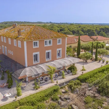 Domaine De Roque Haute Pensión