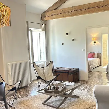 Domaine De Roque Haute Гостевой дом