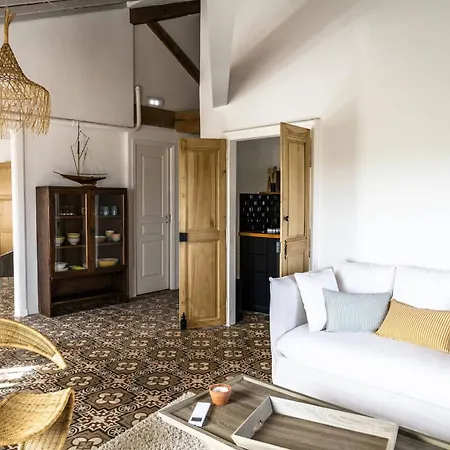ゲストハウス Domaine De Roque Haute *